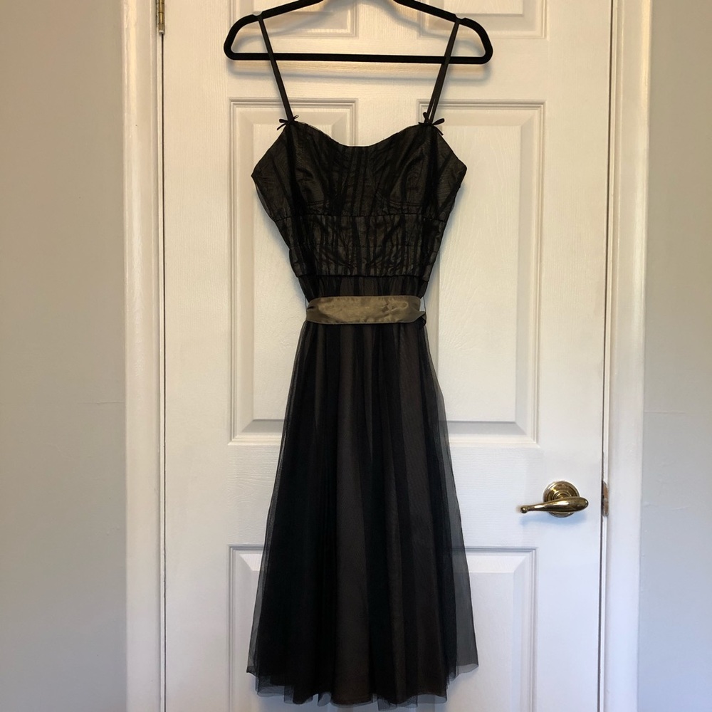 Corsetted Flowy Midi Dress
